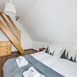 To Tu * Czarna Góra