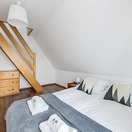 To Tu * Czarna Góra